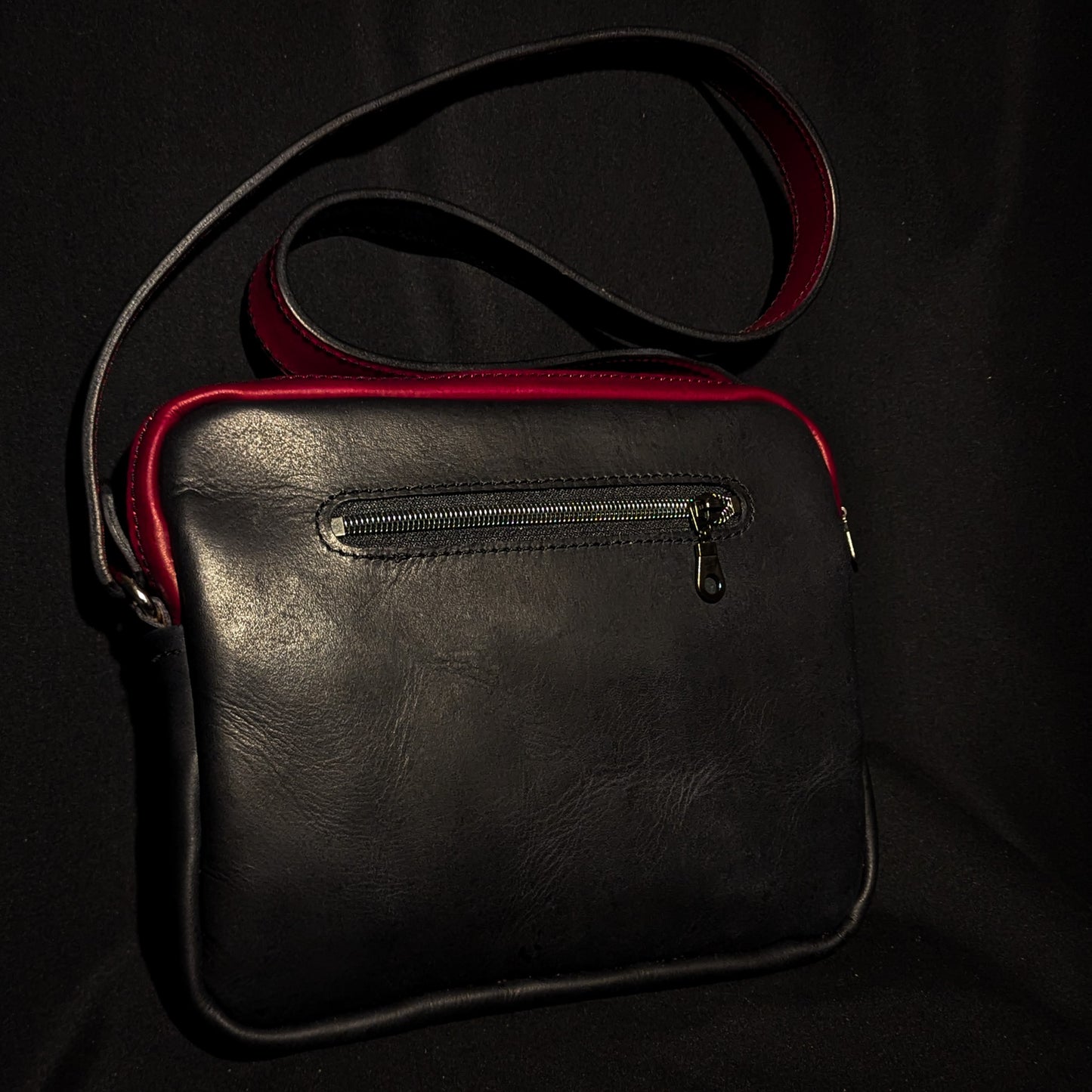 Black Veg-tan Shoulder Purse